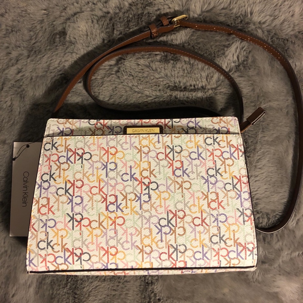 Brand New Calvin Klein Crossbody Bag multicolor